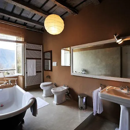 Chalet Sleeps 6 Chalet *